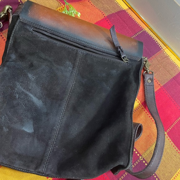 Amsterdam Heritage Leather suede Crossbody bag - Picture 10 of 10